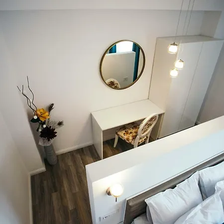 Briana Luxury * Cluj-Napoca